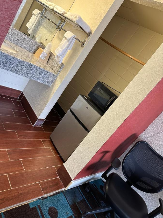 Travel Inn Lackland Sea World San Antonio Extérieur photo